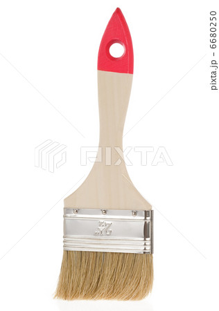 paintbrush isolated on white paintbrush isolated on white 6680250