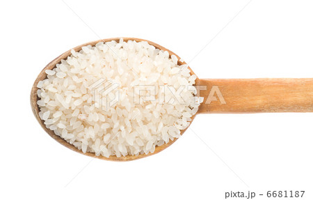 rice grain in wooden spoon 6681187