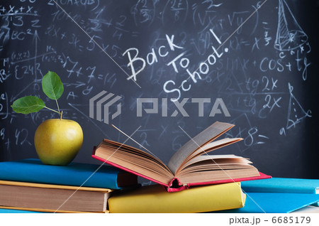 Books Books 6685179