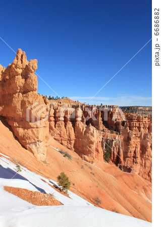 ブライスキャニオン国立公園 6686882