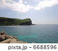 与那国島の西崎 6688596