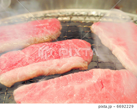 煙／神戸ビーフ（焼き肉・網焼き）霜降り和牛／バーベキュー 6692229