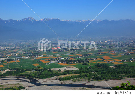 初夏の安曇野と北アルプス 6693315