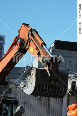 ショベル 6694080