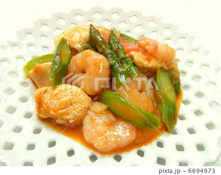 グリーンアスパラとエビのチリソース炒め グリーンアスパラとエビのチリソース炒め 6694973