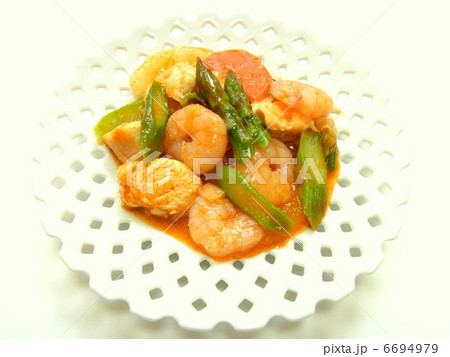 グリーンアスパラとエビのチリソース炒め グリーンアスパラとエビのチリソース炒め 6694979