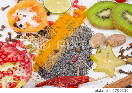 spices 6709156