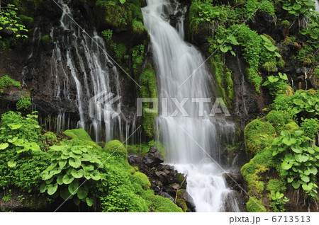 滝 6713513