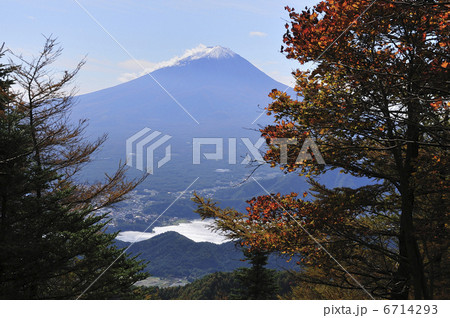 富士と紅葉 6714293