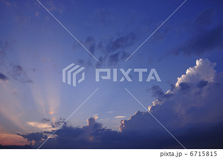 夕焼け雲 夕焼け雲 6715815