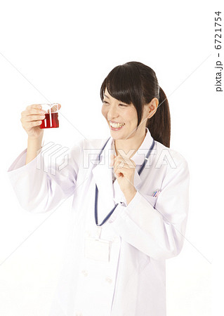 女性研究者 6721754