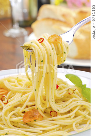 ペペロンチーノ 6731165