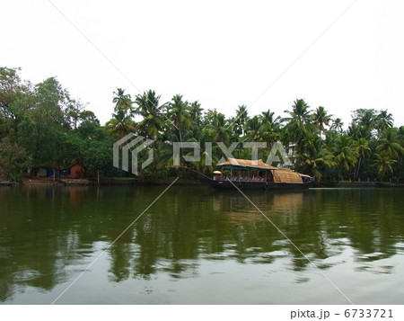 ケララ　バックウォーター　3 6733721