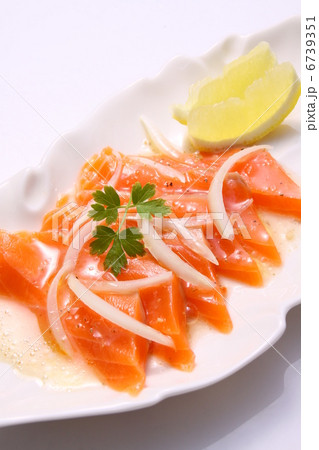 サーモン カルパッチョ サーモン カルパッチョ 6739351
