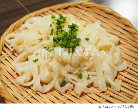 名古屋名物 「きしめん」 名古屋名物 「きしめん」 6741596