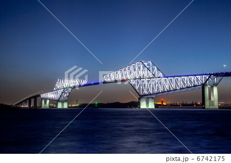 ゲートブリッジ　夜景 6742175