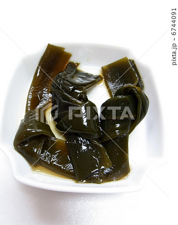 結び昆布の煮物 6744091