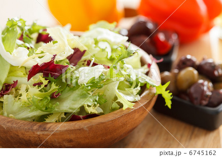 spring salad 6745162