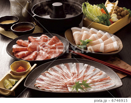 鹿児島黒豚しゃぶしゃぶ肉 6746915