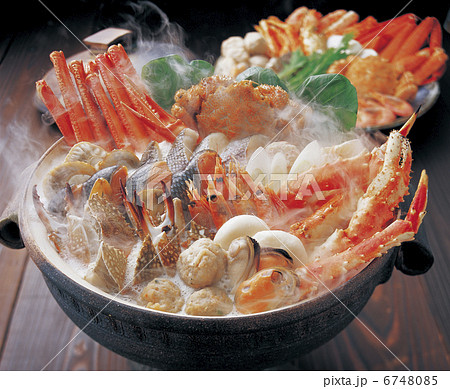蟹たっぷり海鮮鍋 6748085