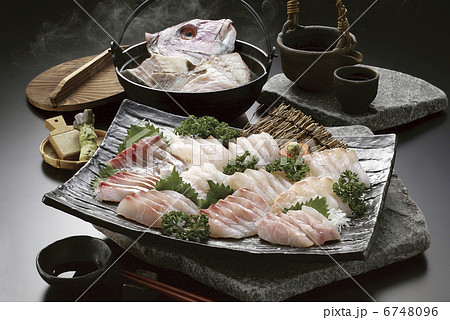 真鯛とひらめのお造り 6748096