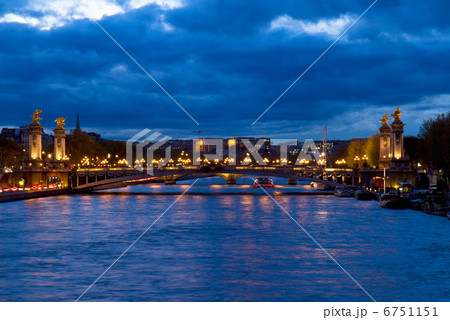 Bridge of Alexandre III at night, Paris, France Bridge of Alexandre III at night, Paris, France 6751151