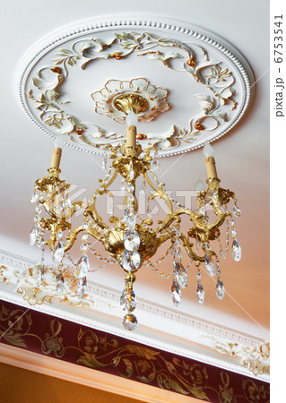 beautiful bronze chandelier 6753541