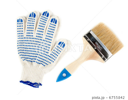 two hands using a paint brushes 6755842