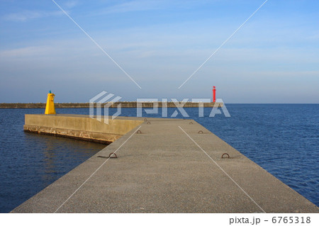 佐渡両津港防波堤 6765318