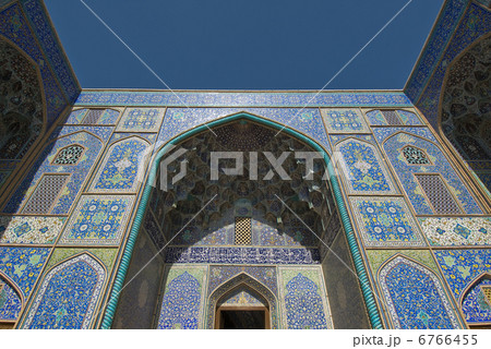 Sheikh Lotf Allah Mosque, Isfahan, Iran 6766455