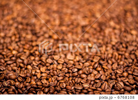 Coffee background.Selective focus 6768108