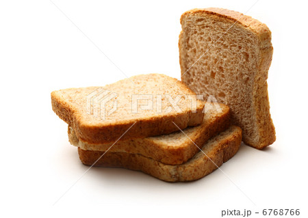 Bread slices on white background 6768766