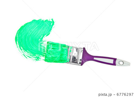 Green brush stroke forming a semicircle 6776297