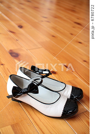 子供用のリボンストラップシューズ　セレモニーシューズ 6780722
