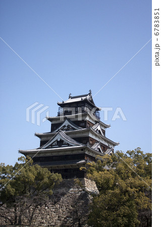 青空の広島城 6783851