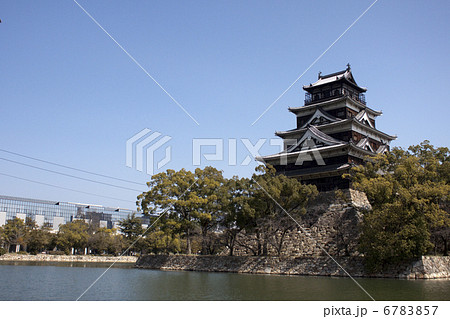 青空の広島城 6783857