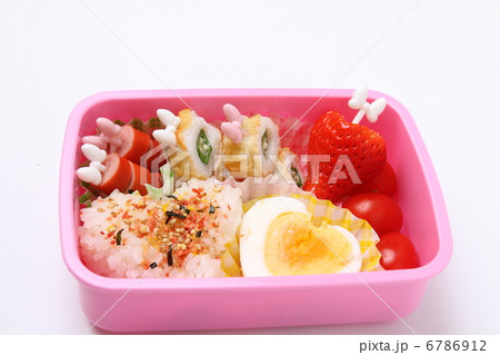 カラフルお弁当 6786912