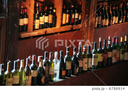 ワイン ワイン 6788914