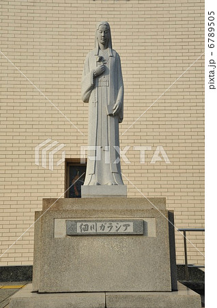 大阪 聖マリア大聖堂の細川ガラシャ像 大阪 聖マリア大聖堂の細川ガラシャ像 6789505