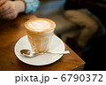 カフェデート 6790372