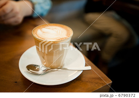 カフェデート 6790372