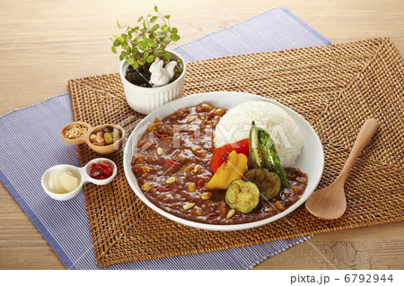 薬膳カレー 薬膳カレー 6792944