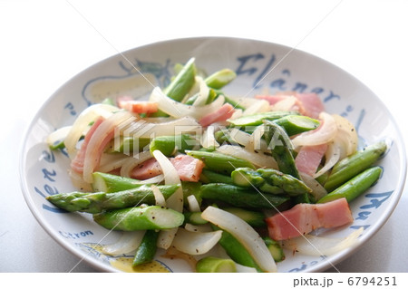 春の健康食イメージ 6794251