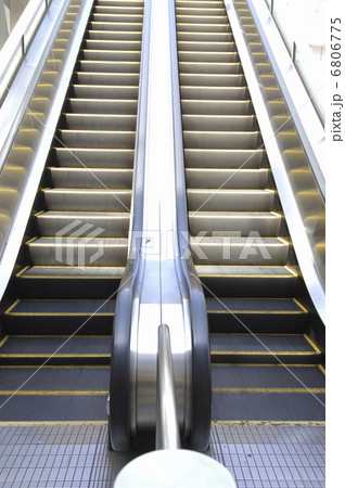 エスカレーター エスカレーター 6806775