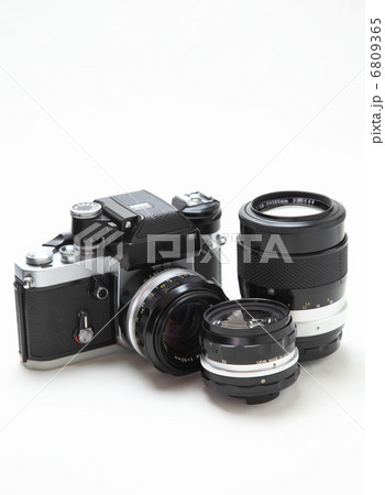 古いカメラ 6809365