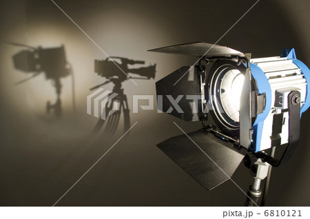 Studio Lighting. 6810121