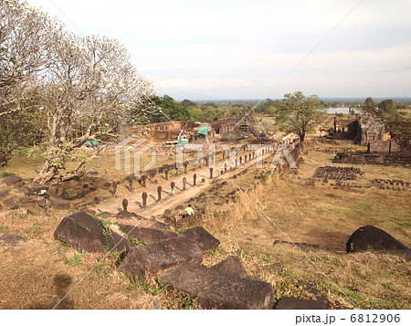 世界遺産　ラオス　ワットプー遺跡 6812906