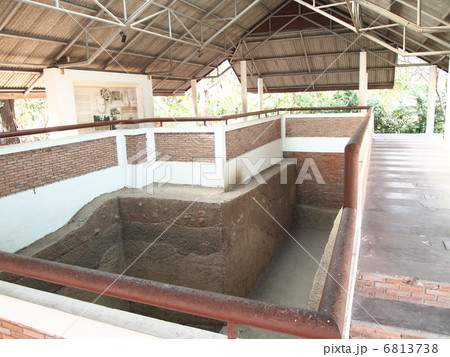 タイ バンタン遺跡 発掘現場 タイ バンタン遺跡 発掘現場 6813738