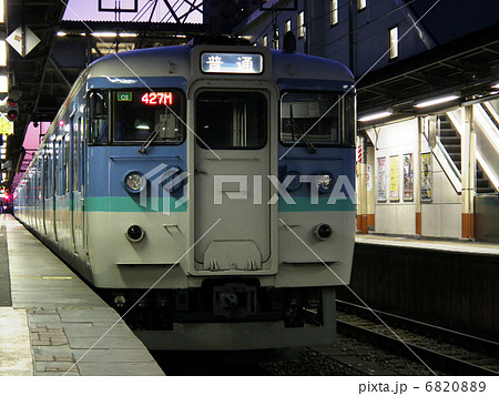 中央本線　115系　高尾駅 6820889