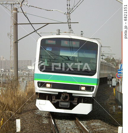 常磐線e231系列天佑台站 照片素材 圖片 圖庫